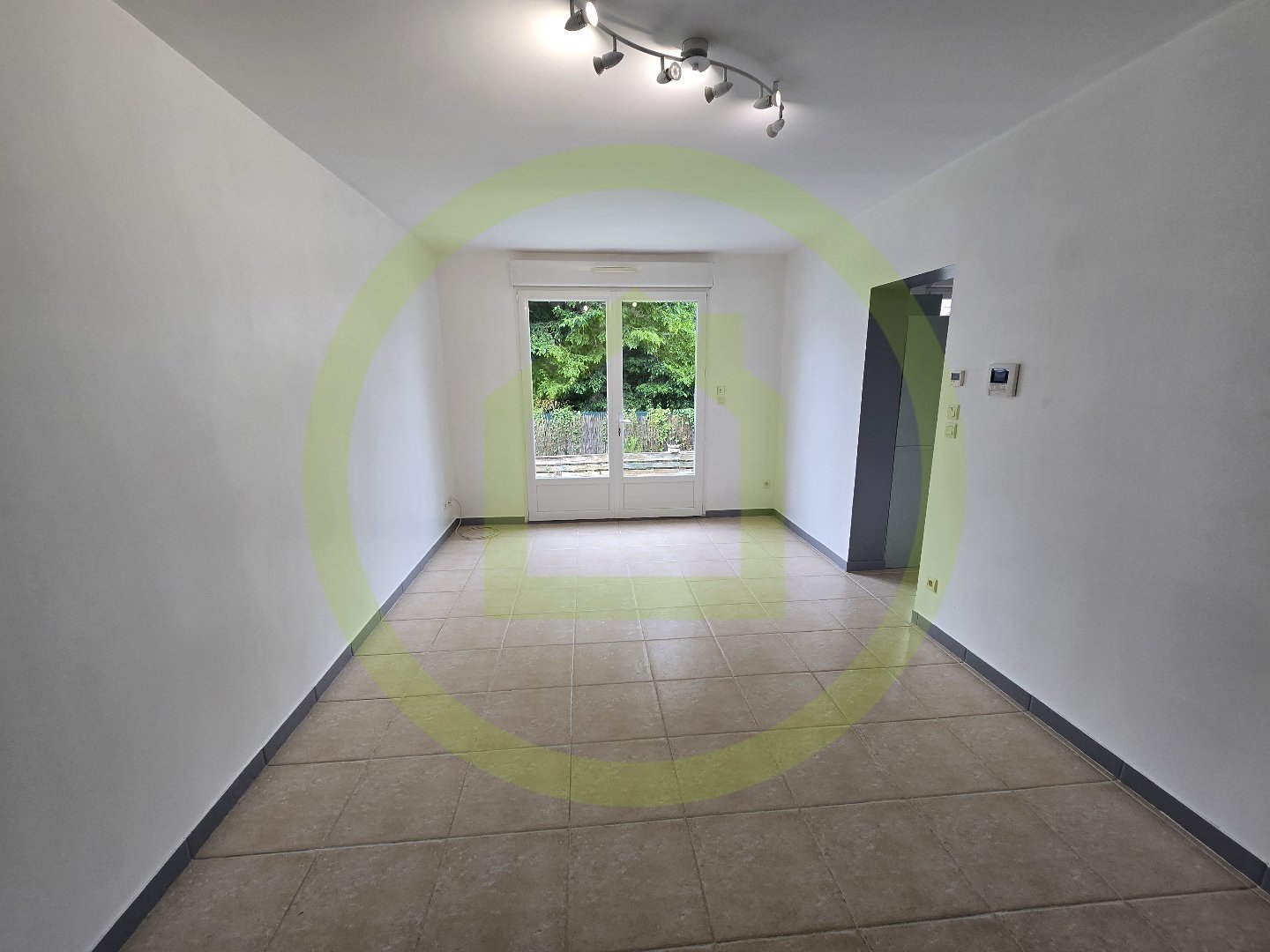 Immeuble de rapport à SAINT JEAN DE LA RUELLE (45140) - 3011441715