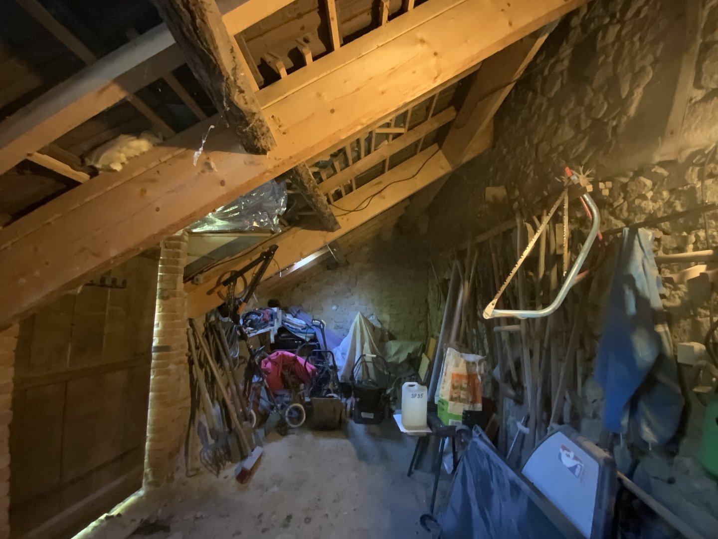 Maison à SAINT PARDOUX LES CARDS (23150) - 3011441748