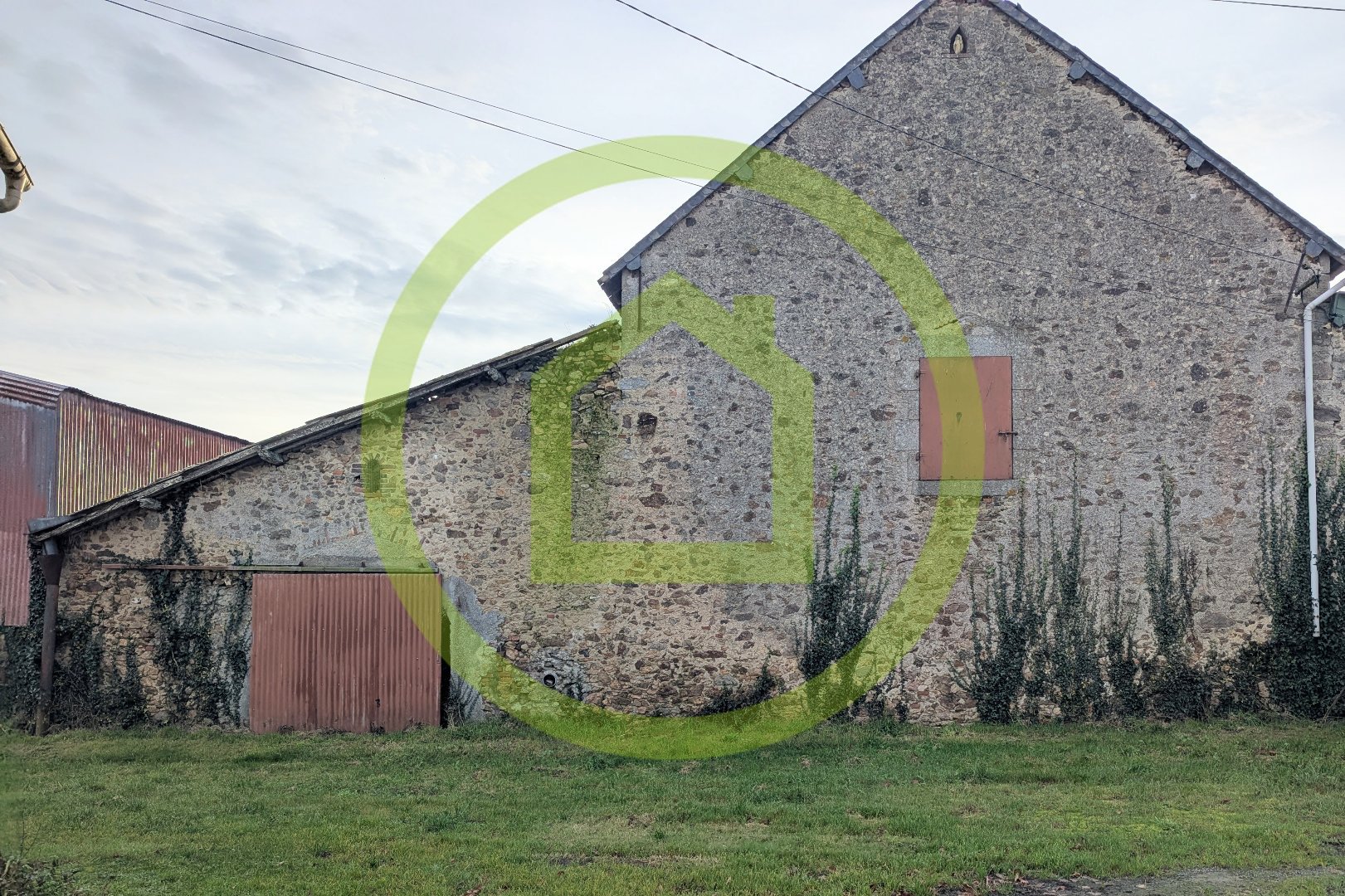 Maison et dépendances à MAULÉON (79700) - 3011438263