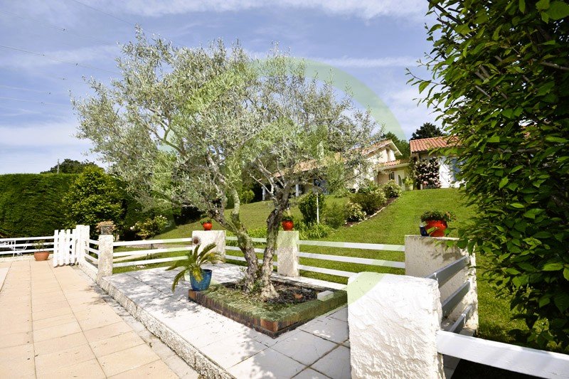 Maison à BELLEGARDE POUSSIEU (38270) - 3011440322