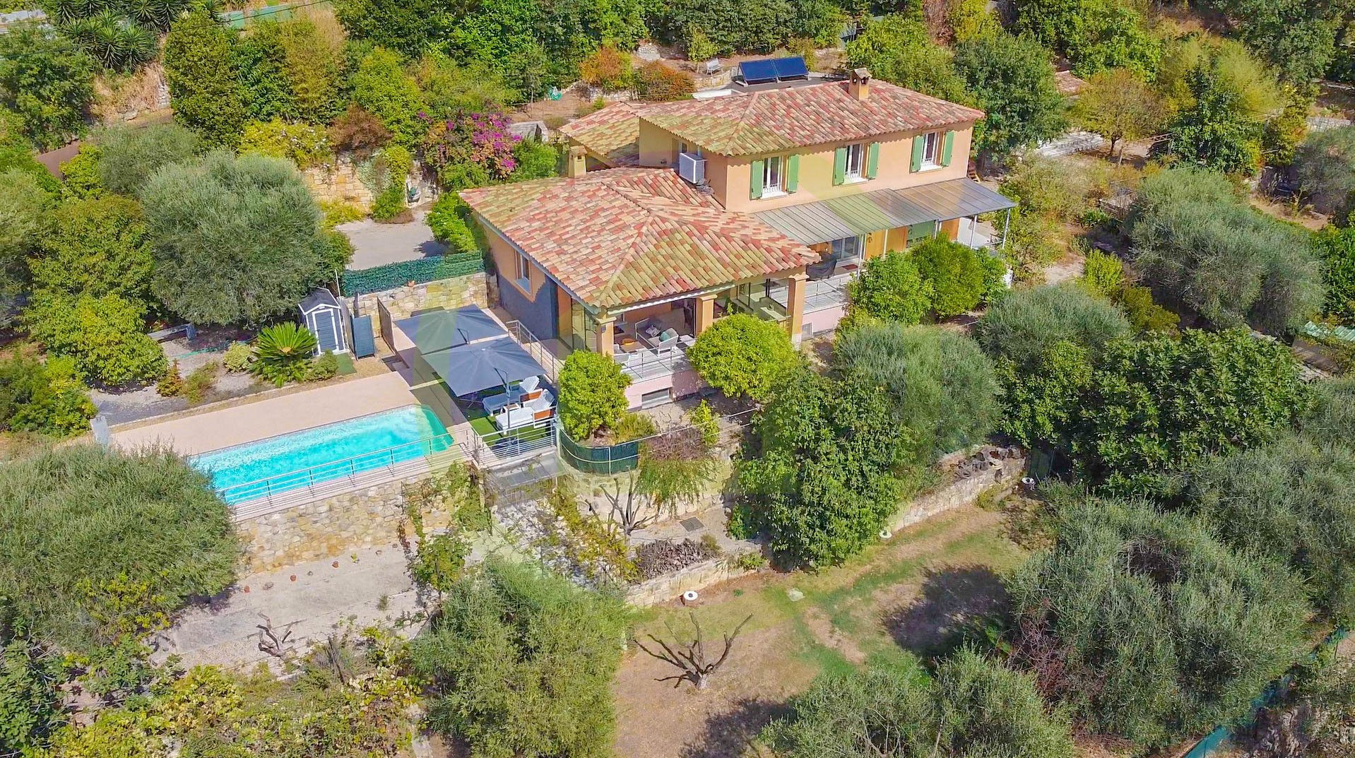 Maison à CHATEAUNEUF GRASSE (06740) - 3011441190