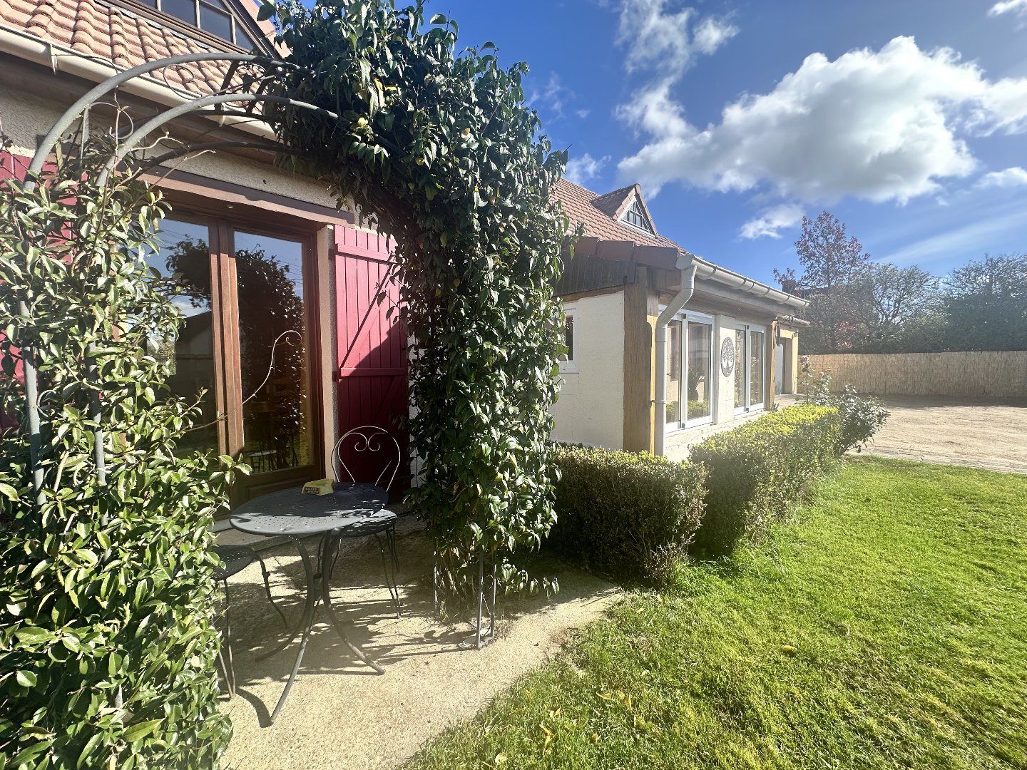 Maison à TREMBLAY LES VILLAGES (28170) - 3011441771