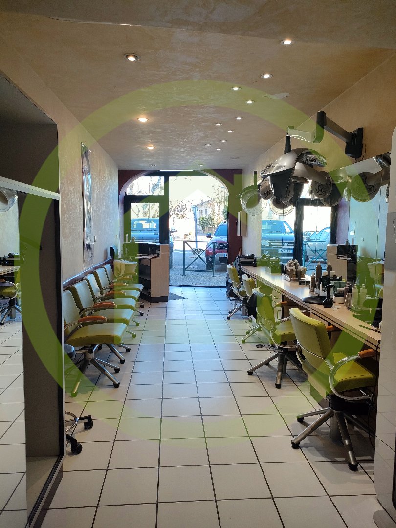 Salon de coiffure à BEDARRIDES (84370) - 3011432367