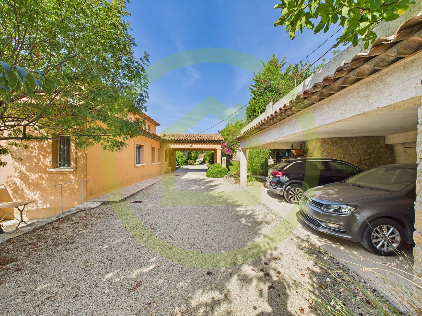 Maison à CHATEAUNEUF GRASSE (06740) - 3011441190