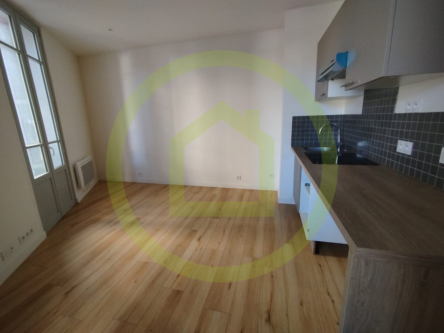 Immeuble à VENCE (06140) - 3011437682