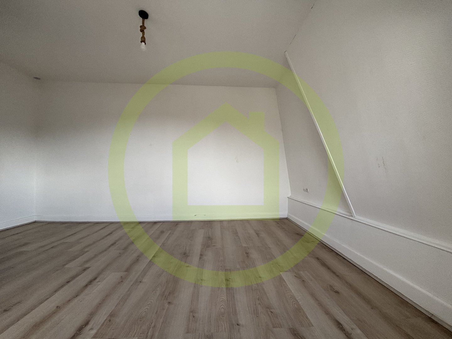 Appartement à CAMBRAI (59400) - 3011441810