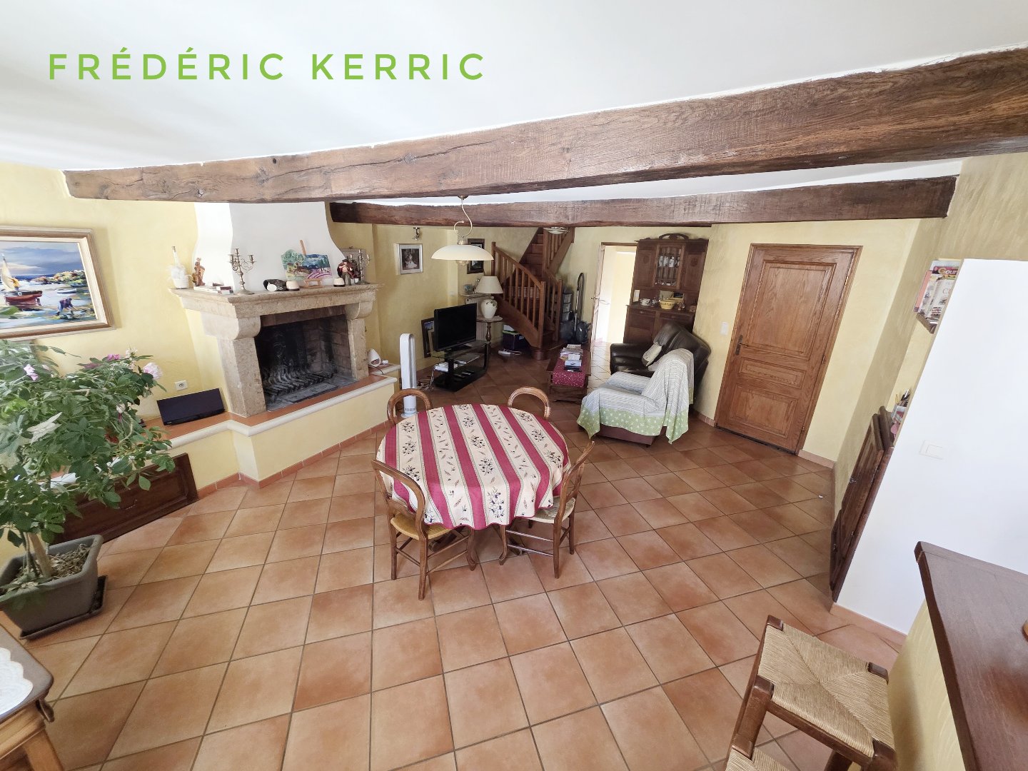 Immeuble à LE LUC (83340) - 3011440534