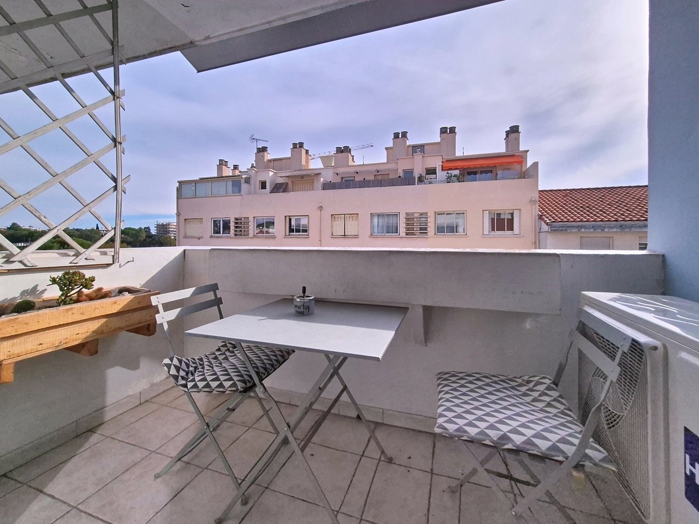 Appartement à CAGNES SUR MER (06800) - 3011441041