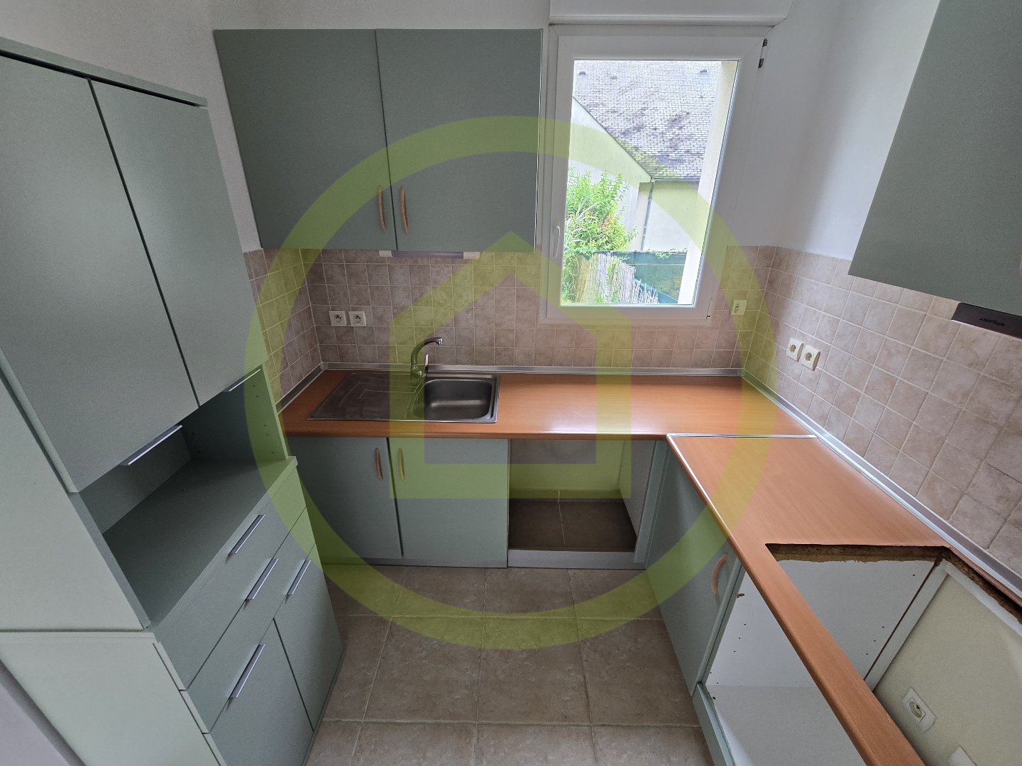 Immeuble de rapport à SAINT JEAN DE LA RUELLE (45140) - 3011441715