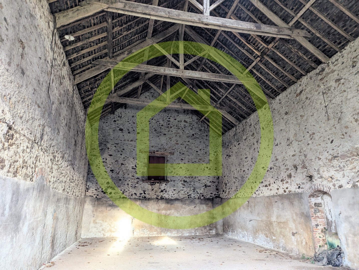 Maison et dépendances à MAULÉON (79700) - 3011438263