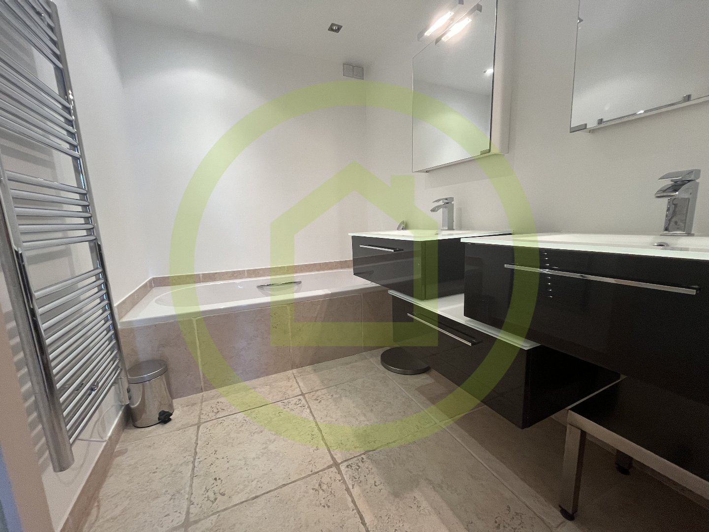 Appartement à MOUGINS (06250) - 3011440109